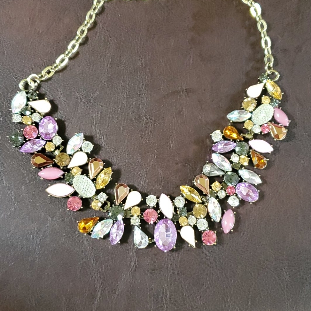 Rhinestone necklace